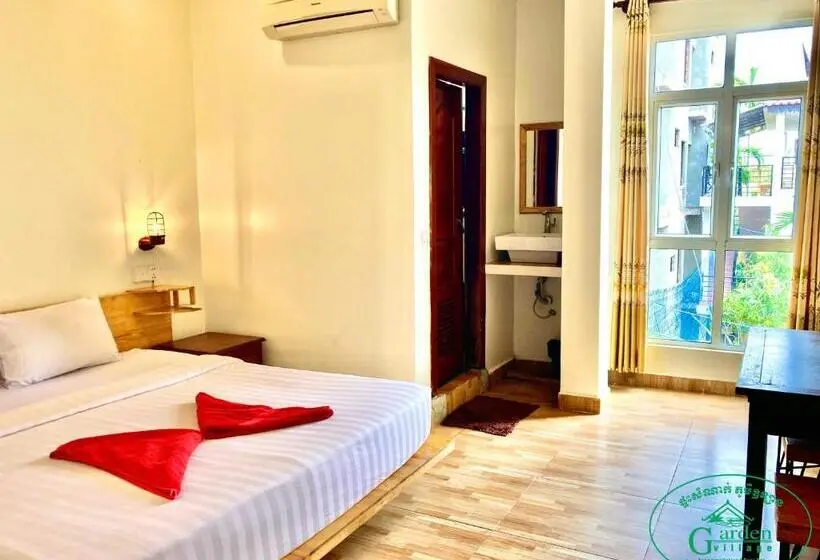 اتاق استاندارد یک نفره, Garden Village Guesthouse & Pool Bar