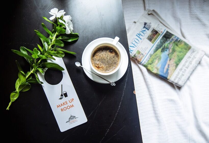 标准三人间, The Marian Boutique Lodging House