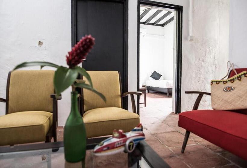 침실 2개 아파트, The Marian Boutique Lodging House