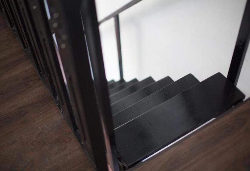 家庭间, The Marian Boutique Lodging House