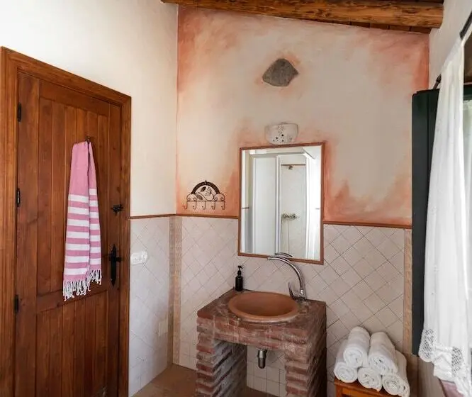 2 Yatak Odalı Ev, Algaba De Ronda