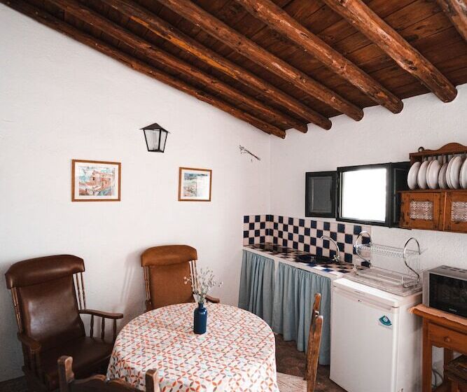 带3个卧室的公寓, Algaba De Ronda