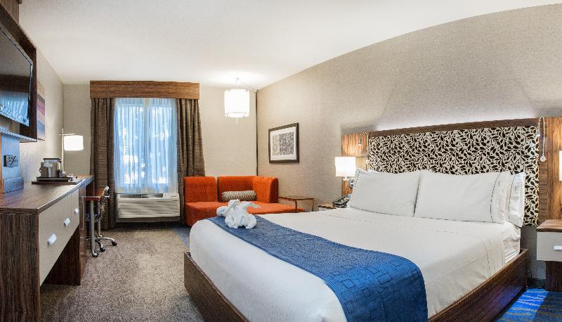 스탠다드 룸 킹사이즈 침대, Atherton Park Inn And Suites