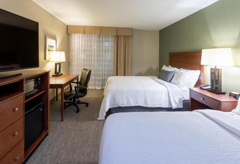 غرفة قياسية سرير ملكى, Best Western Fairmont