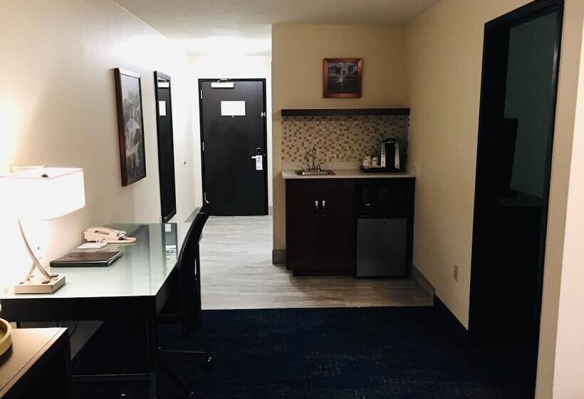 سوییت, Best Western Plus Portland Airport Hotel & Suites