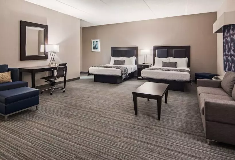２ダブルベッドのスタンダードルーム, Best Western Plus Wilkes Barrescranton Airport