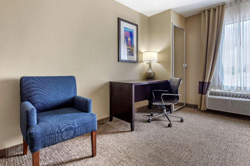 Люкс Кровать Кинг, Comfort Inn & Suites Fm1960 Champions