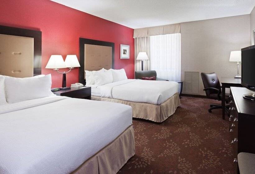 Номер Стандарт 2 Двуспальные Кровати, Holiday Inn Cincinnati Airport, An Ihg