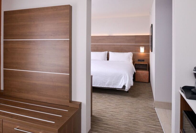 Люкс 2 Спальни, Holiday Inn Express Glenwood Springs Aspen Area, An Ihg