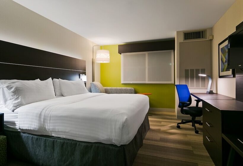 غرفة قياسية, Holiday Inn Express Hotels & Suites Burlington, An Ihg