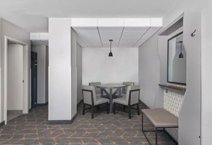 اتاق پرمیوم, Holiday Inn Portland By The Bay, An Ihg