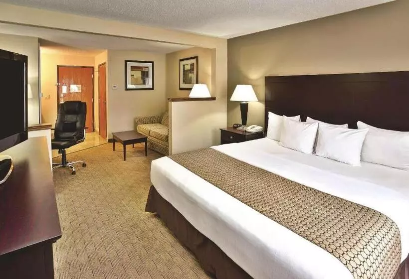 キングサイズベッドのエクゼクティブルーム, La Quinta By Wyndham Frankfort