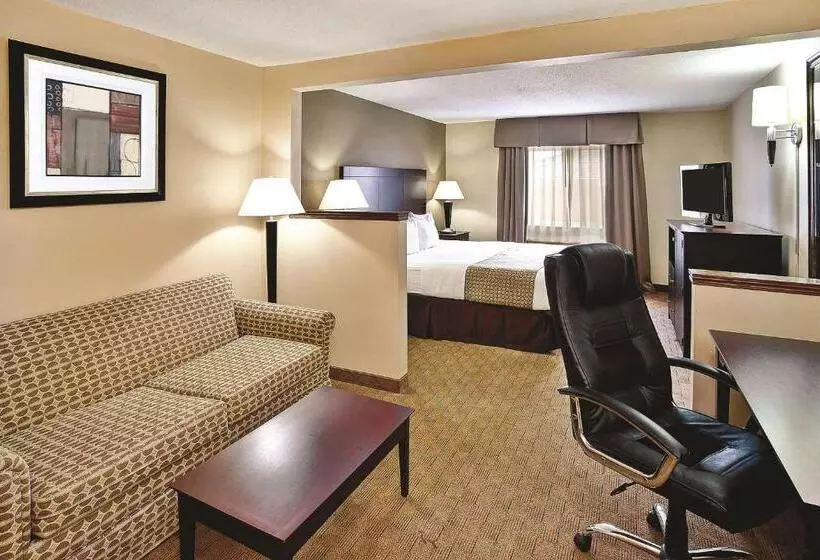 キングサイズベッドのエクゼクティブルーム, La Quinta By Wyndham Frankfort