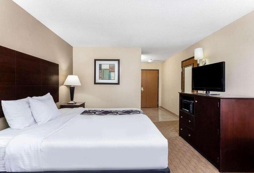 غرفة ديلوكس سرير كينج, La Quinta By Wyndham Frankfort