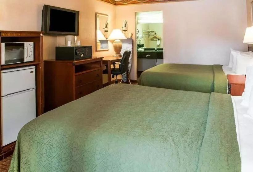 اتاق استاندارد برای معلولان, Quality Inn & Suites Las Cruces  University Area