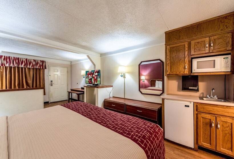 高级大房间, Red Roof Inn & Suites Clinton, Tn