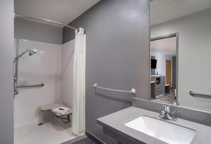 اتاق استاندارد با تخت بزرگ برای معلولان, Surestay Hotel By Best Western Ukiah
