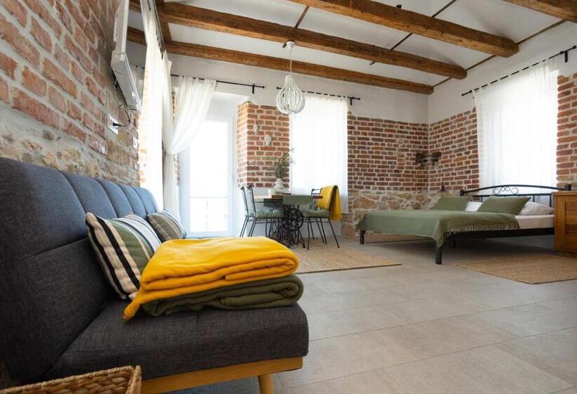 Superior studio with terrace, The House