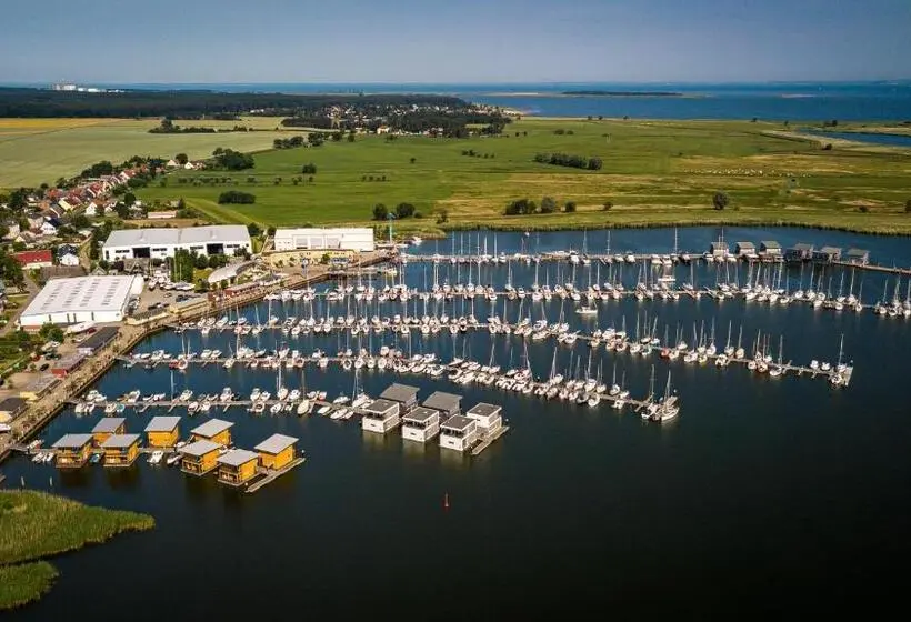 ３ベッドルームハウス, Schwimmende Häuser Im Baltic Sea Resort