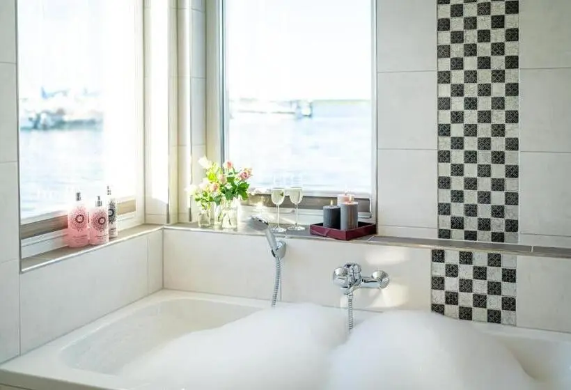 ３ベッドルームハウス, Schwimmende Häuser Im Baltic Sea Resort