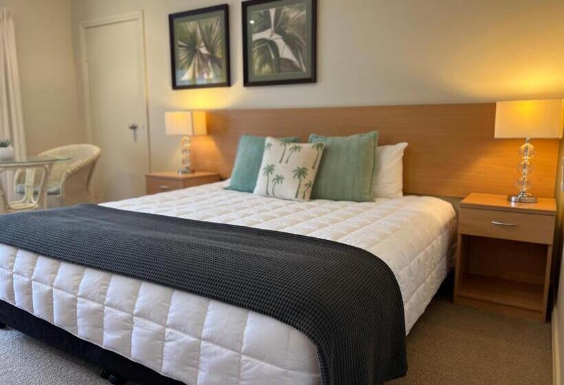 Номер Deluxe Кровать Кинг, The Arabella North Coast