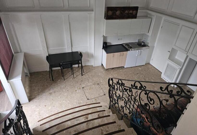 اتاق راحتی سه تخته, Andsleep