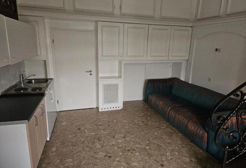 اتاق راحتی سه تخته, Andsleep