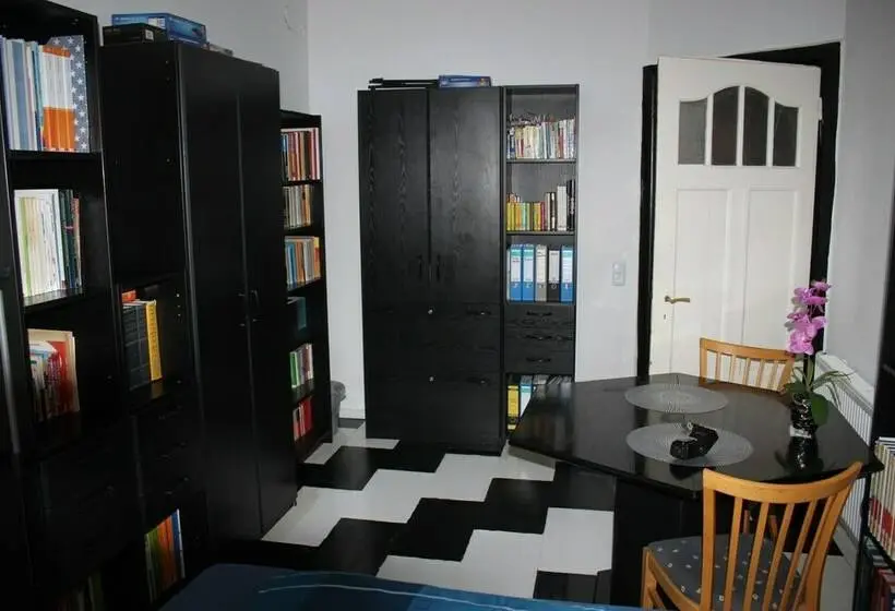 ダブルベッドスタンダードルーム, Privatzimmer Hagen
