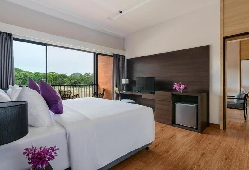 جناح غرفتين نوم, Chainarai Riverside   Sha Plus Certified