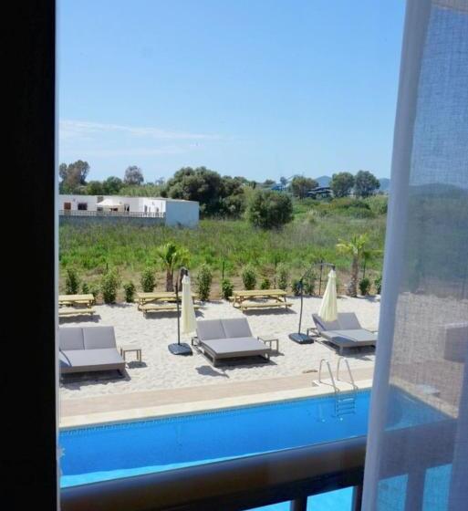 آپارتمان 2 خوابه, Los Escondidos Ibiza