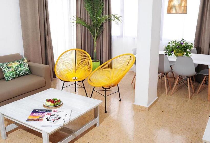 آپارتمان 2 خوابه, Los Escondidos Ibiza