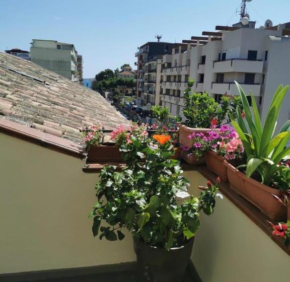 Standard Triple Room with Terrace, Estes