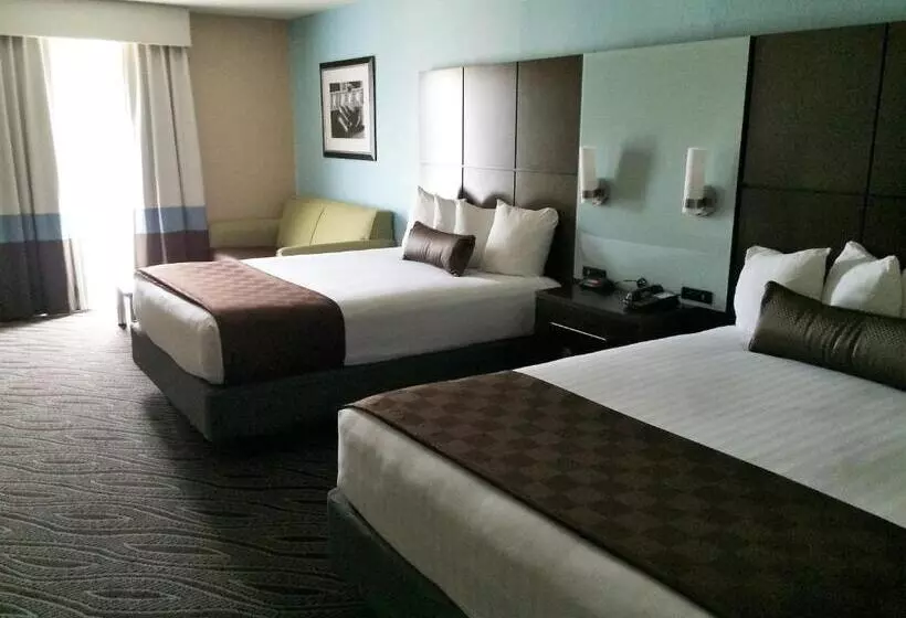 Standard-invahuone, Best Western Plus Galleria Inn & Suites