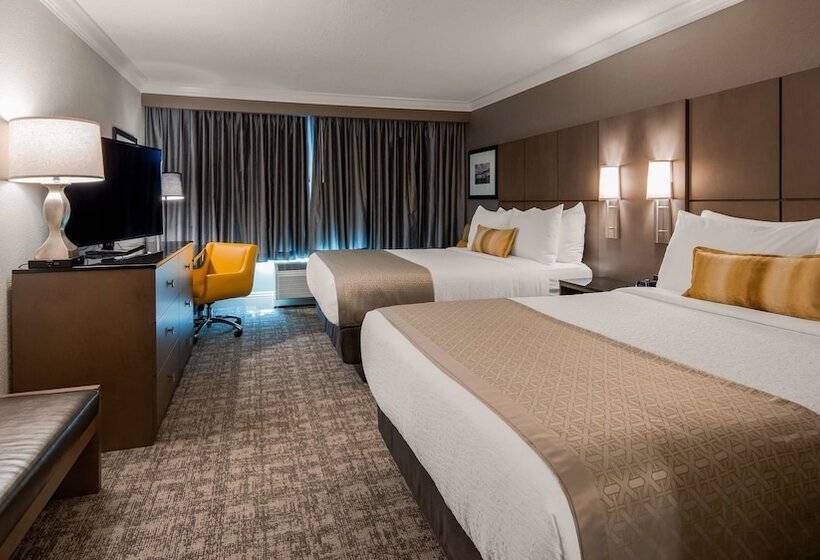 带2个双人床的标准工作室, Best Western Premier Airport/expo Center