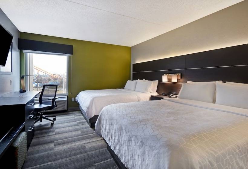 ２ダブルベッドのスタンダードルーム, Holiday Inn Express & Suites Allentown Dorney Park Area, An Ihg