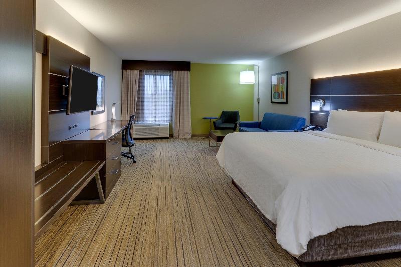 스탠다드 룸 킹사이즈 침대, Holiday Inn Express & Suites Troy By Ihg