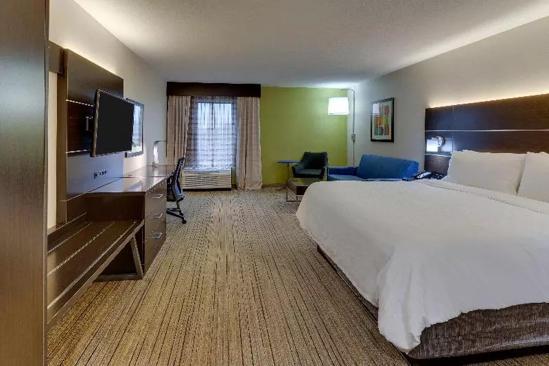 Standard-huone King-vuode, Holiday Inn Express & Suites Troy By Ihg
