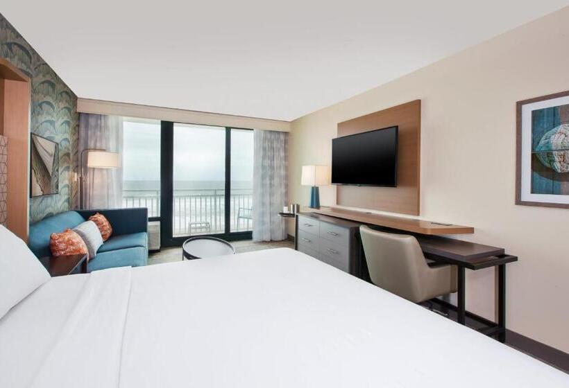 适合残疾人士使用的带超级大床的标准间, Holiday Inn Va Beach Oceanside 21st St, An Ihg