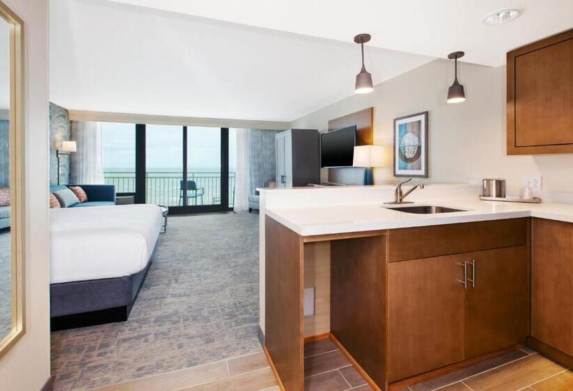 إستوديو قياسى سرير كينج, Holiday Inn Va Beach Oceanside 21st St, An Ihg