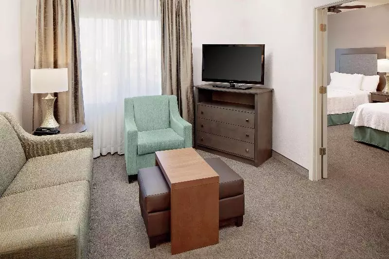 キングサイズベッドのスイートルーム, Homewood Suites By Hilton Dallasmarket Center