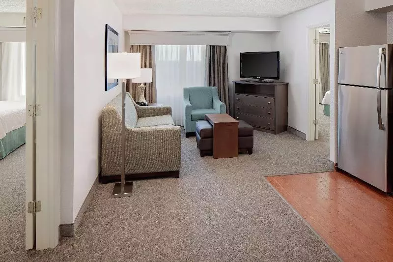 ２ベッドスイートルーム, Homewood Suites By Hilton Dallasmarket Center