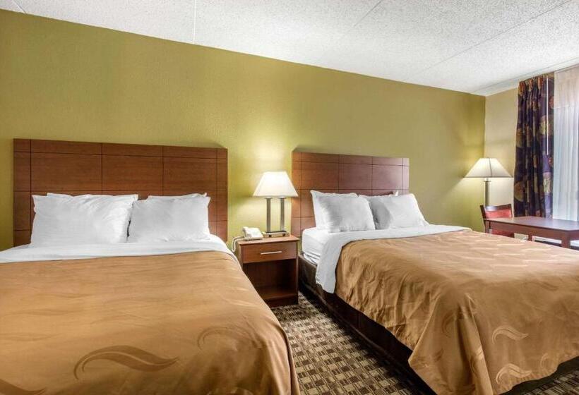 Quarto Estandar, Quality Inn