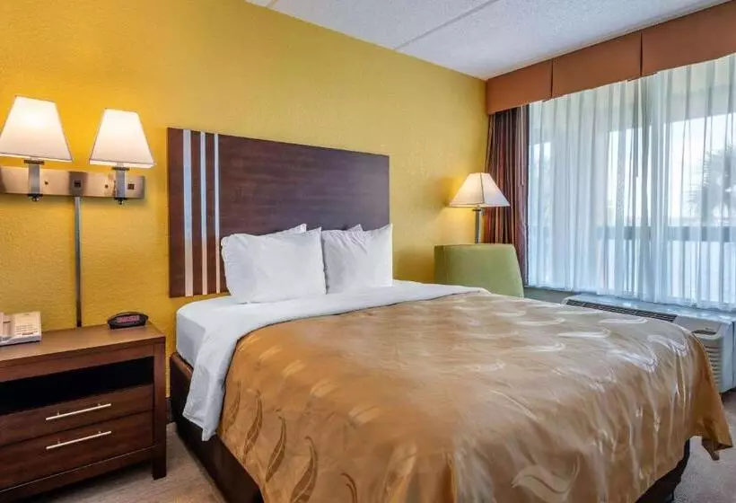 スタンダードルーム, Quality Inn And Suites Palatka Riverfront