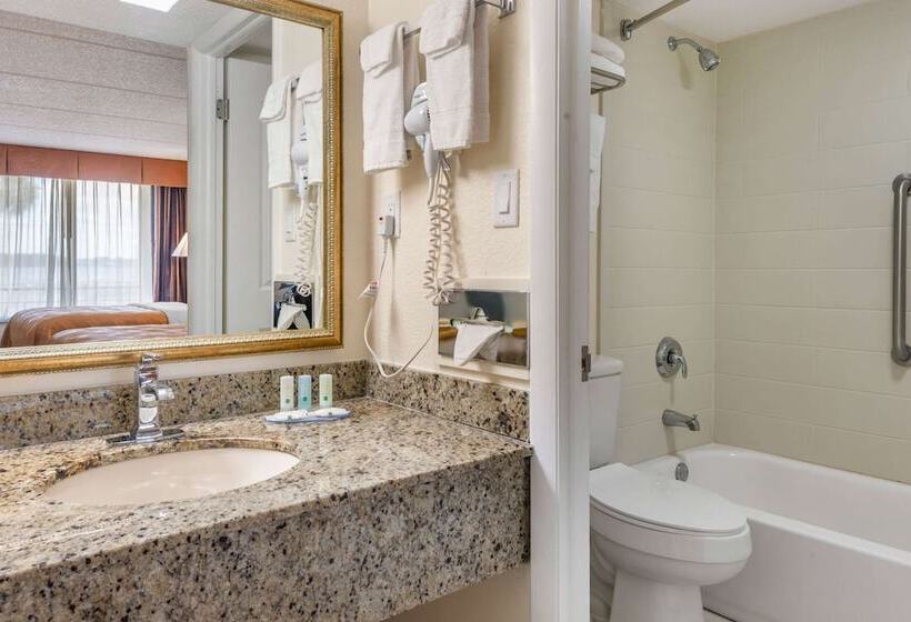 Quarto Estandar, Quality Inn And Suites Palatka Riverfront