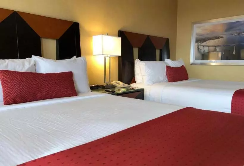 اتاق استاندارد با 2 تخت دوبل, Ramada By Wyndham San Diego National City