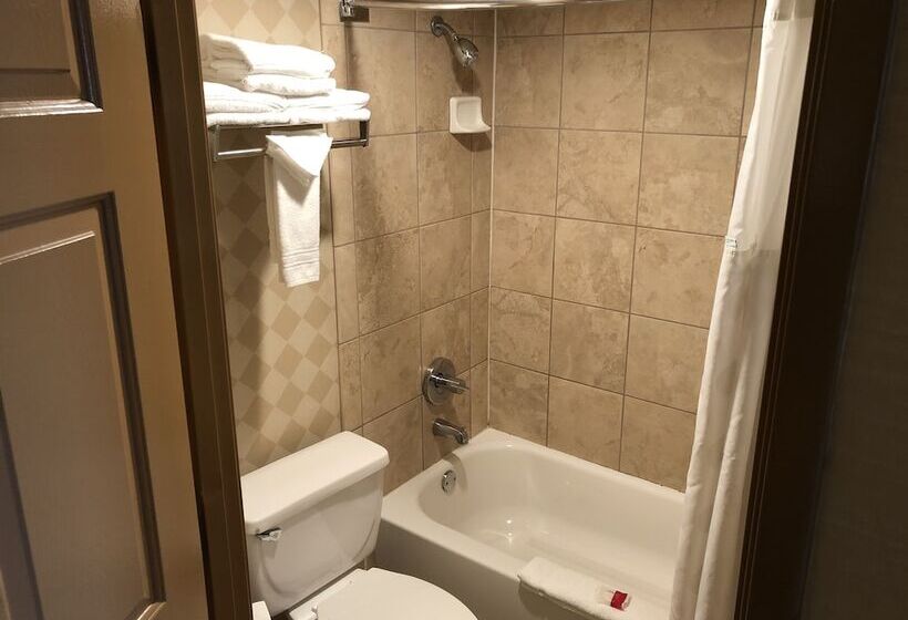 ２ダブルベッドのスタンダードルーム, Ramada By Wyndham San Diego National City