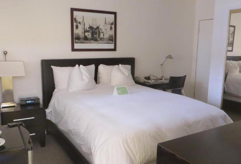 غرفة قياسية, Magic Castle Hotel