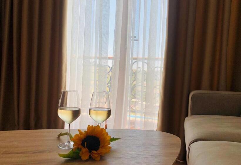 디럭스 룸, Vinea Resort