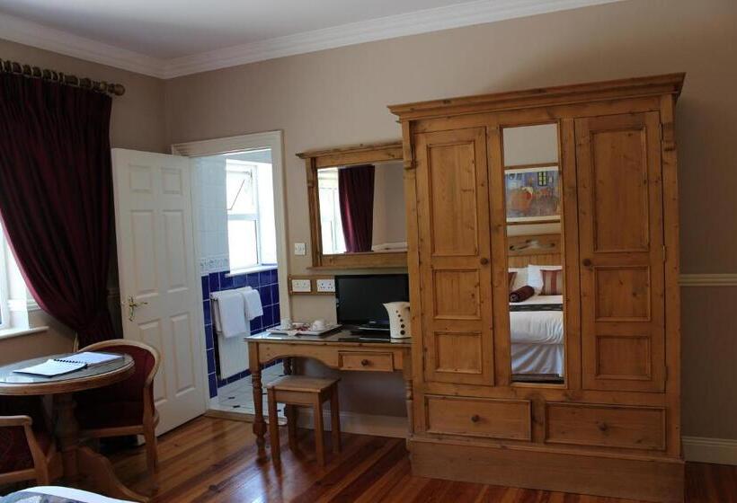 패밀리 룸, Adare Country House