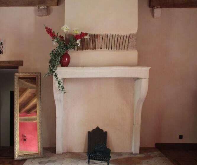 스탠다드 룸, Moulin Madame